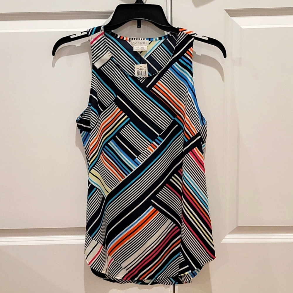 Brand new Van Heusen women sleeveless top